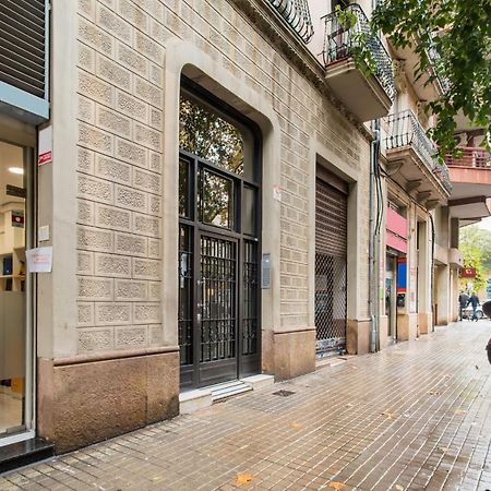 Art Nouveau Apartment Barcelona Exterior photo